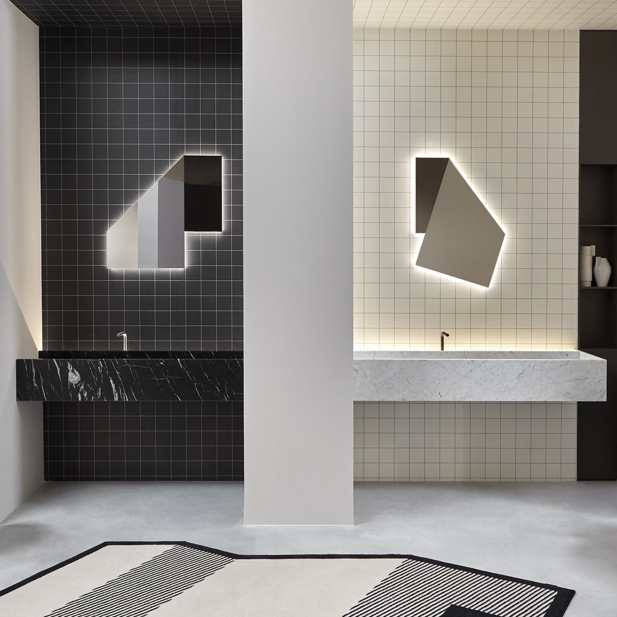 A piece which is borderline between reality and imagination 