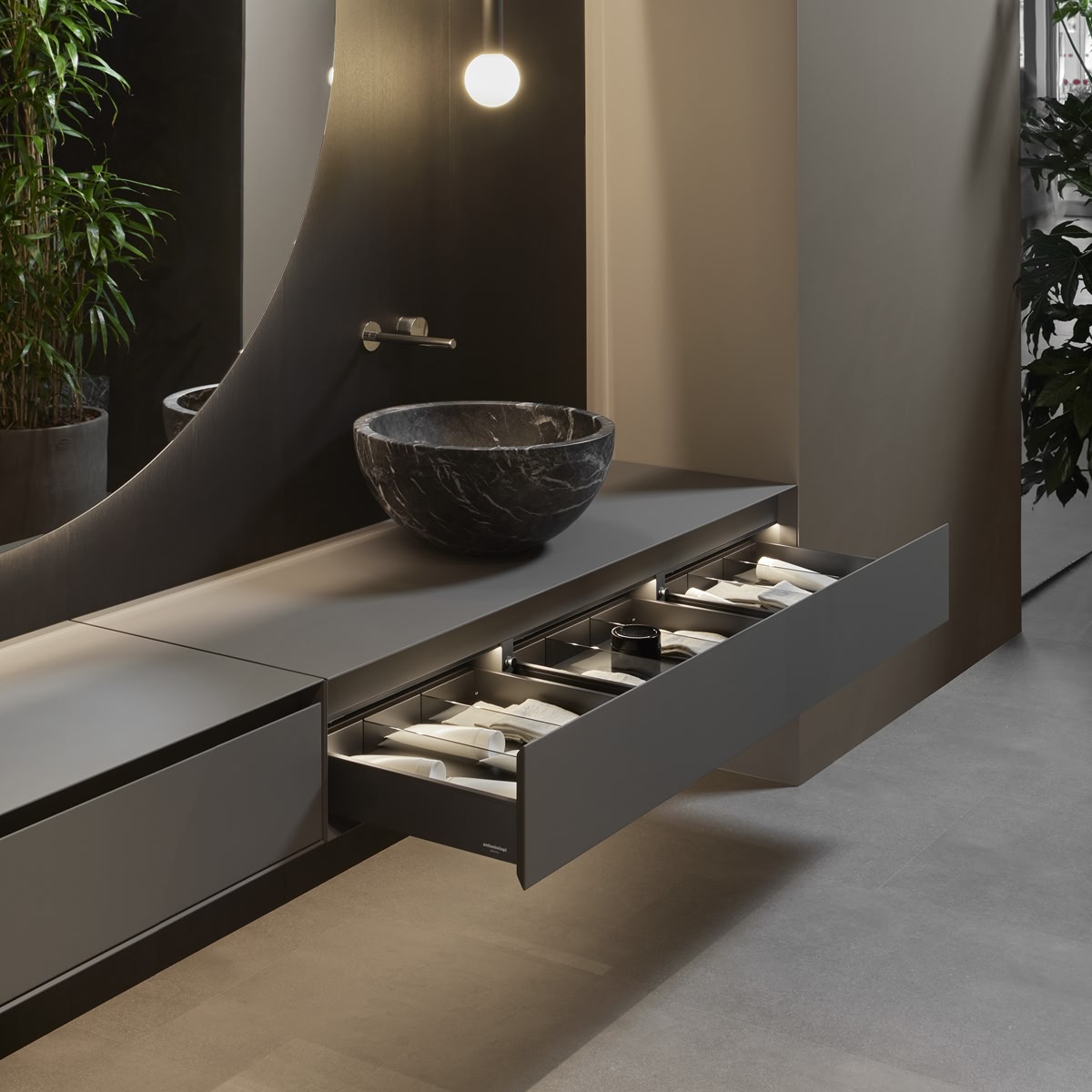 a bath environment without borders