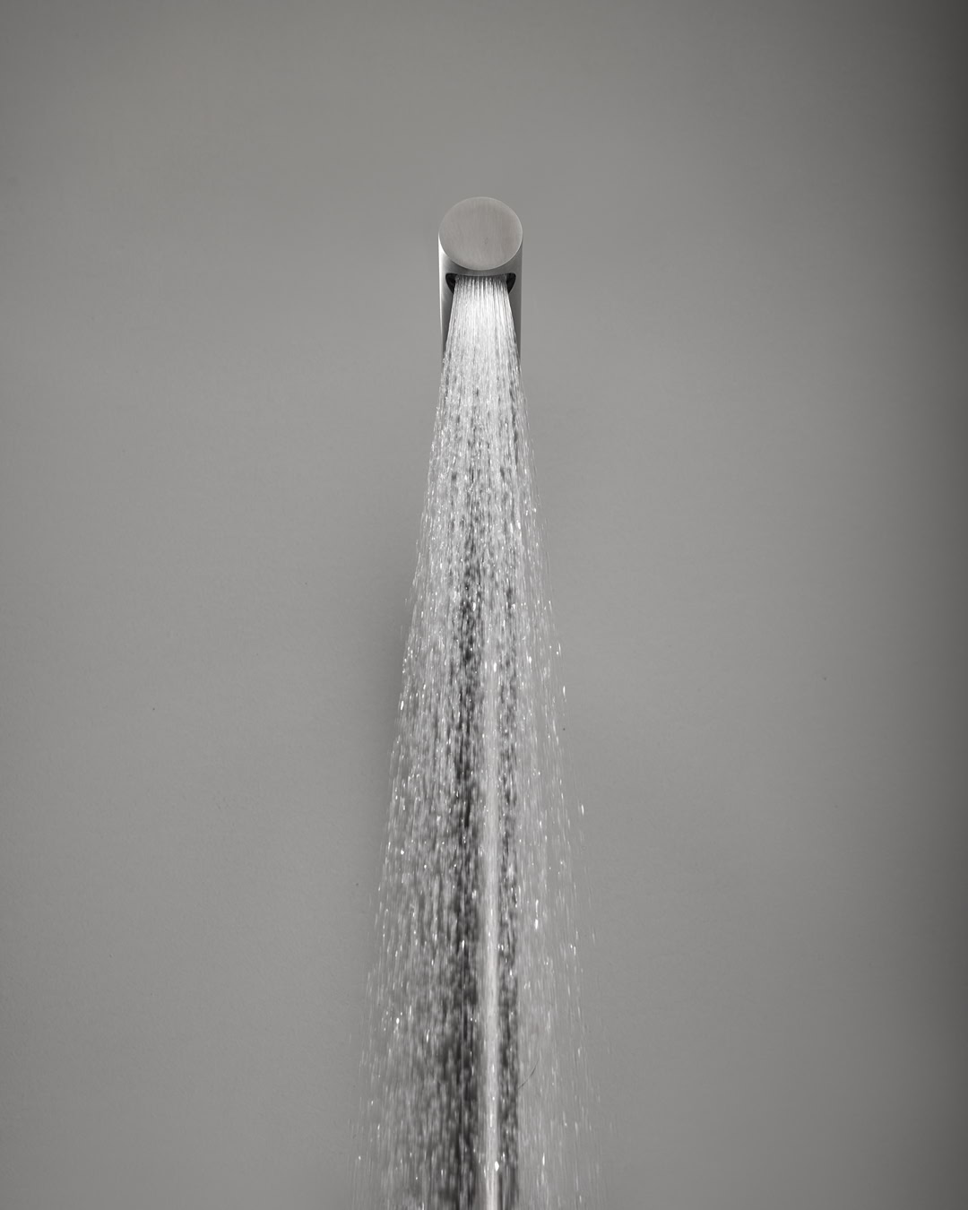 channels the regenerating power of water 