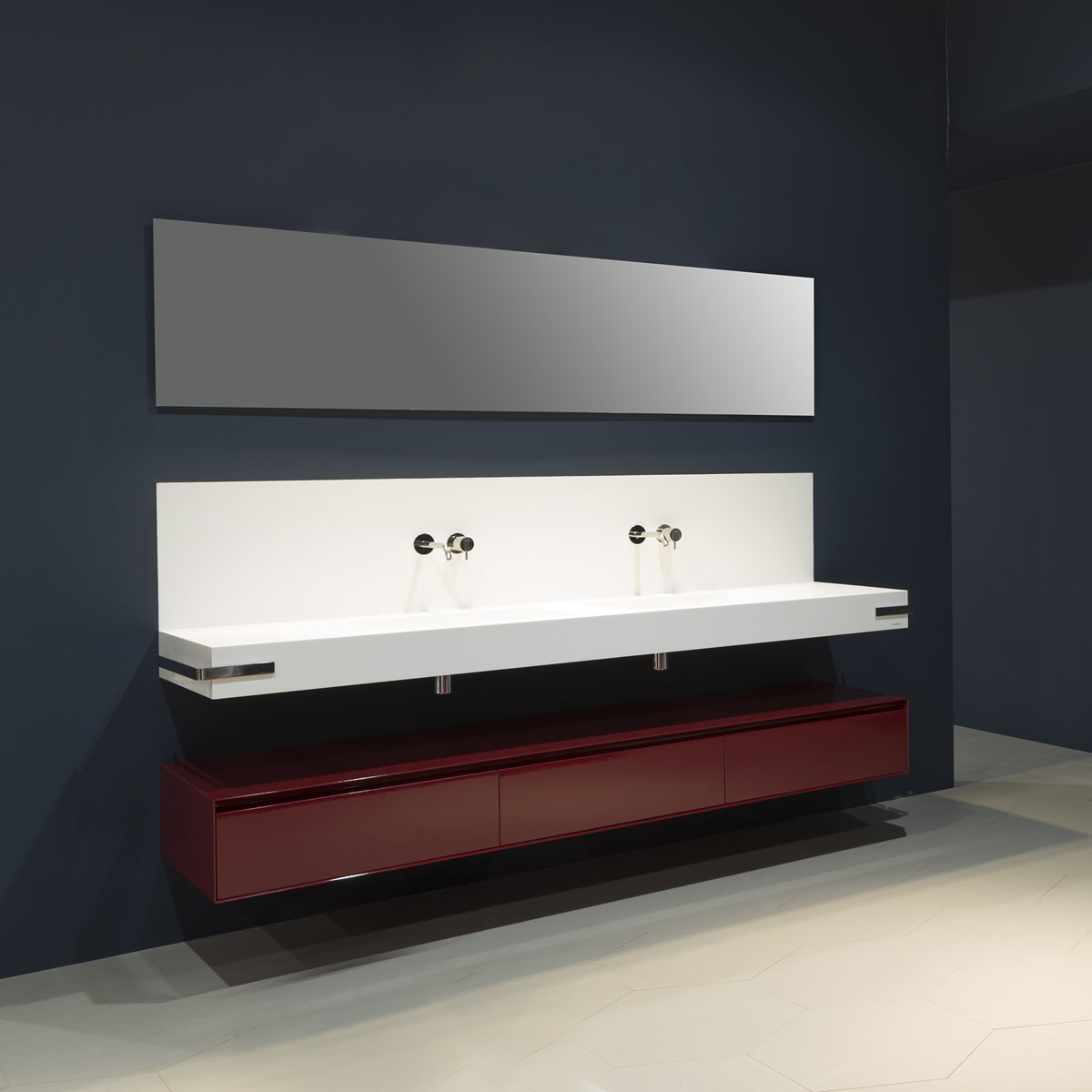 the absolute mirror with an abstract presence