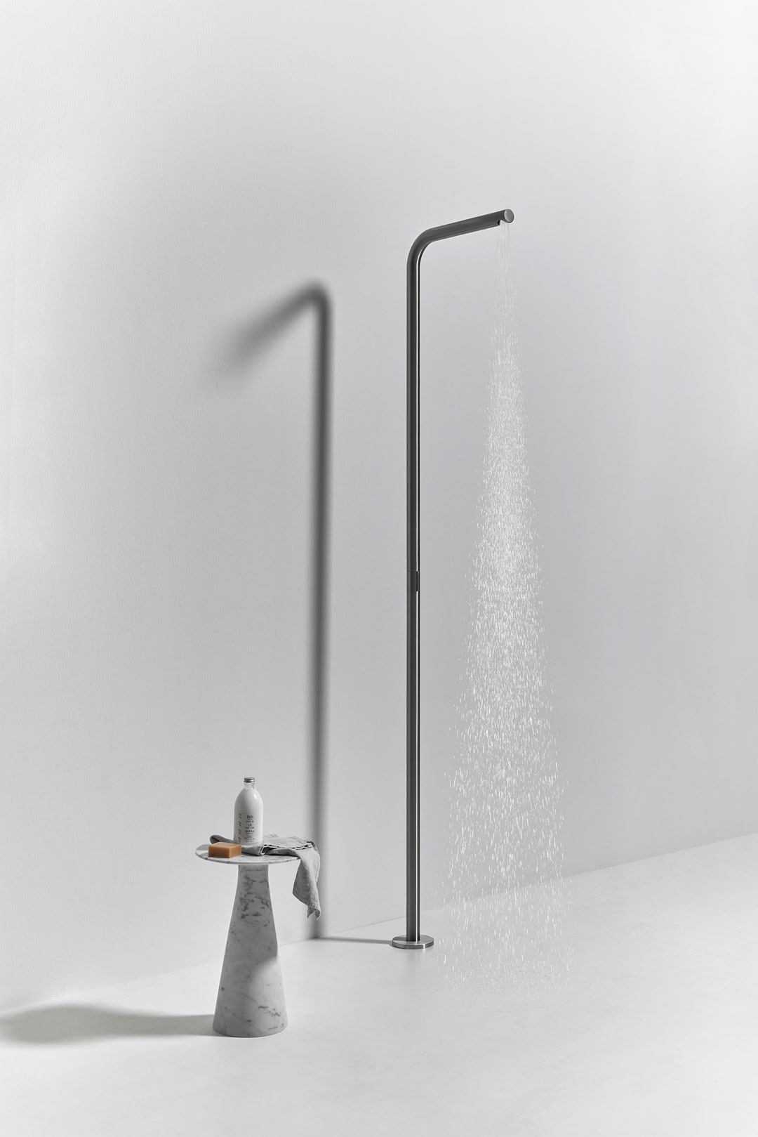 A familiar, sharp, absolute shape 