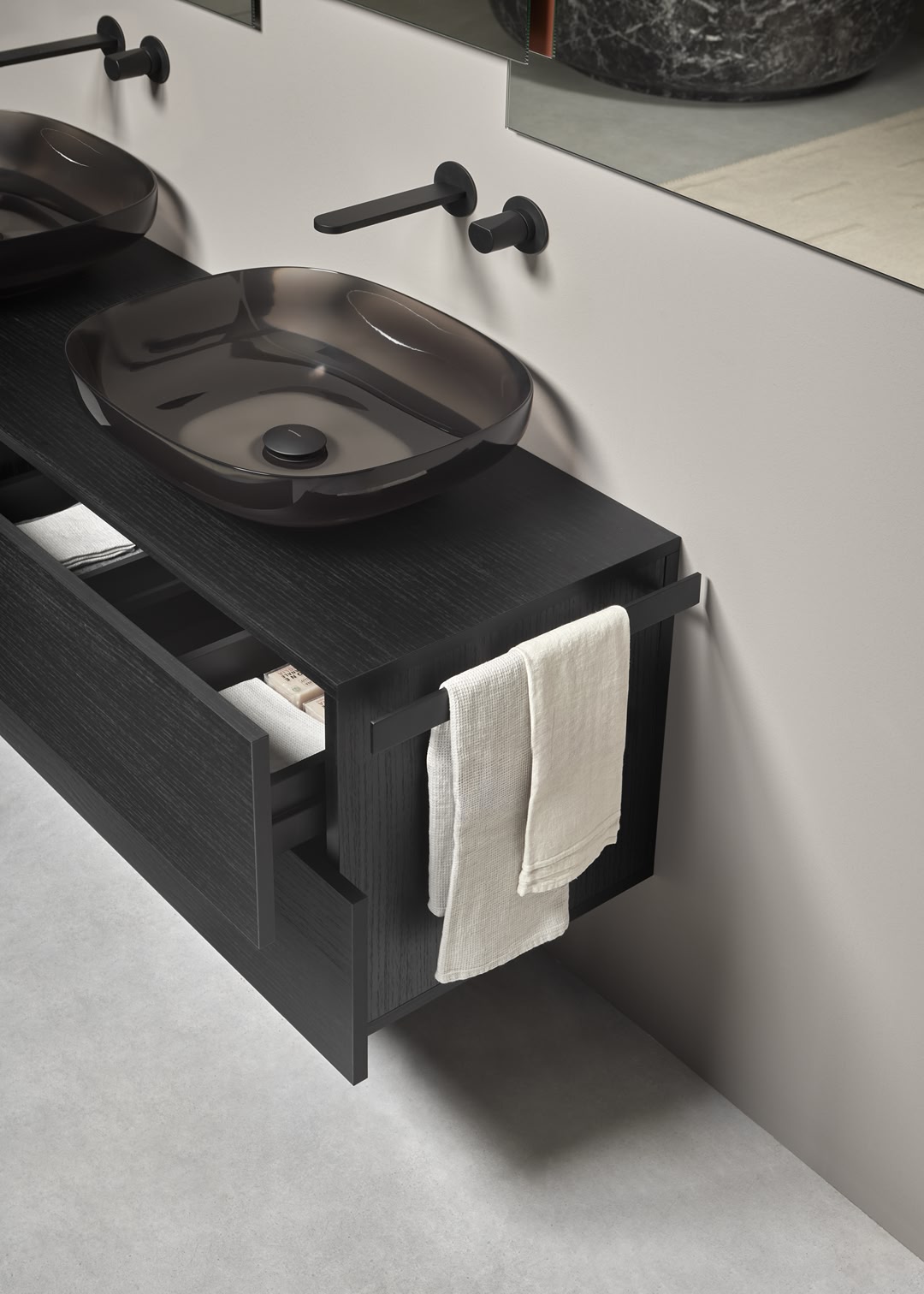 witness of a timeless beauty