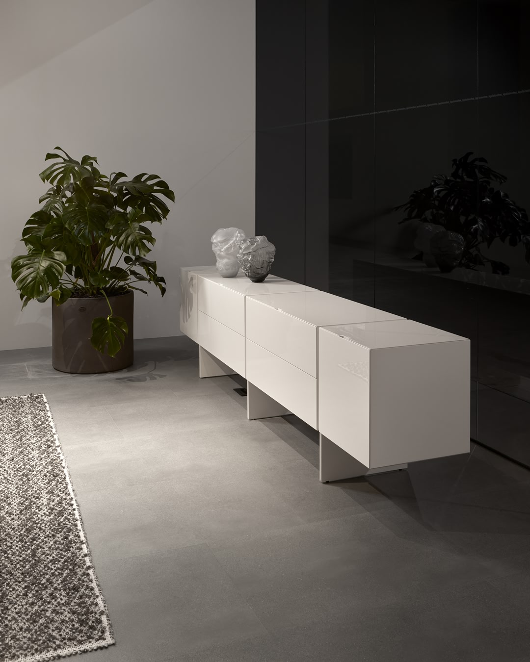 a sequence of parallel planes