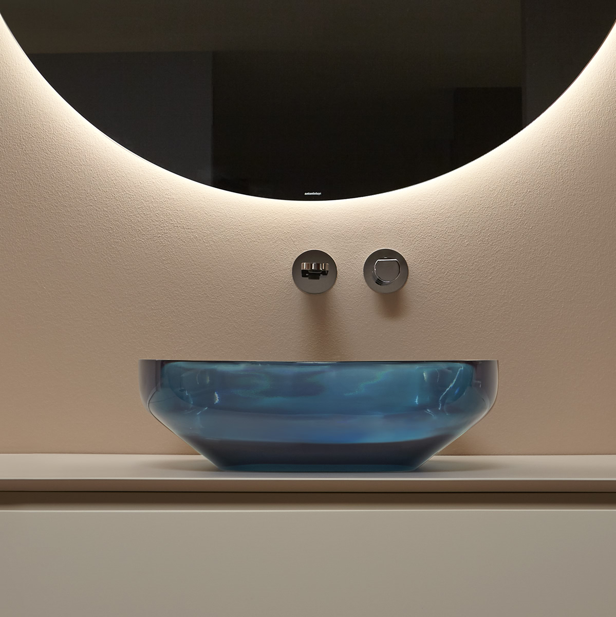 a contemporary shape